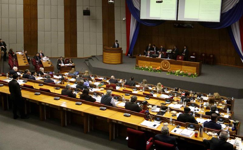 El Senado paraguayo modifica el presupuesto y vuelve a Diputados para la sanciÃ³n final